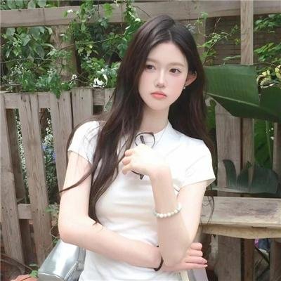 龙月